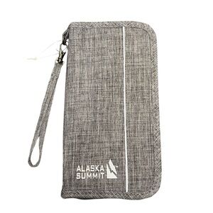 NWOT Alaska Summit Passport Zip Wallet Wristlet